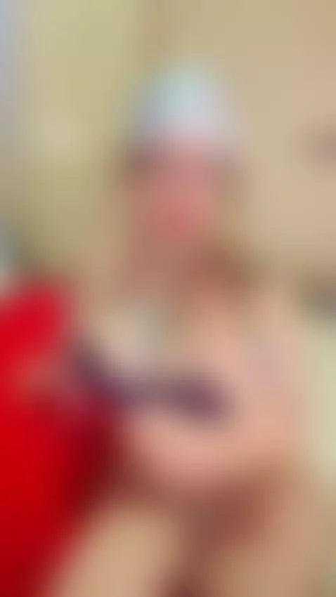 🇵 🇦 🇵 🇮 

H͟o͟y͟ q͟u͟i͟e͟r͟o͟ q͟u͟e͟ m͟e͟ v͟e͟a͟s͟ j͟u͟g͟a͟n... by blonde25