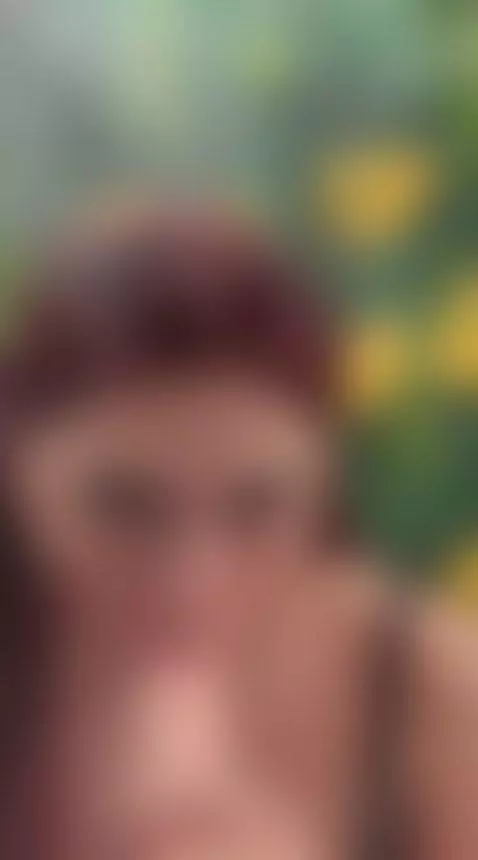 How delight your cock feels in my mouth 
https://es.chaturba... by lunaa-moore