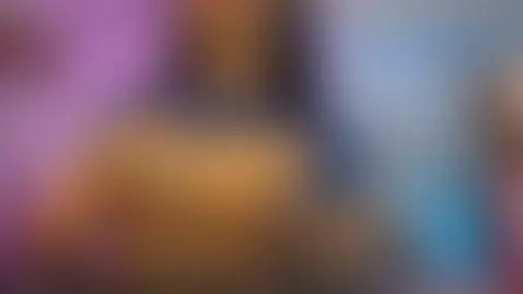 a massage while I transmit 💋 by franchescagiraldo