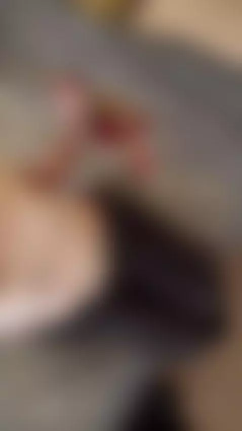 When you give me roses and my clothes fall off by bigassbbyqueen