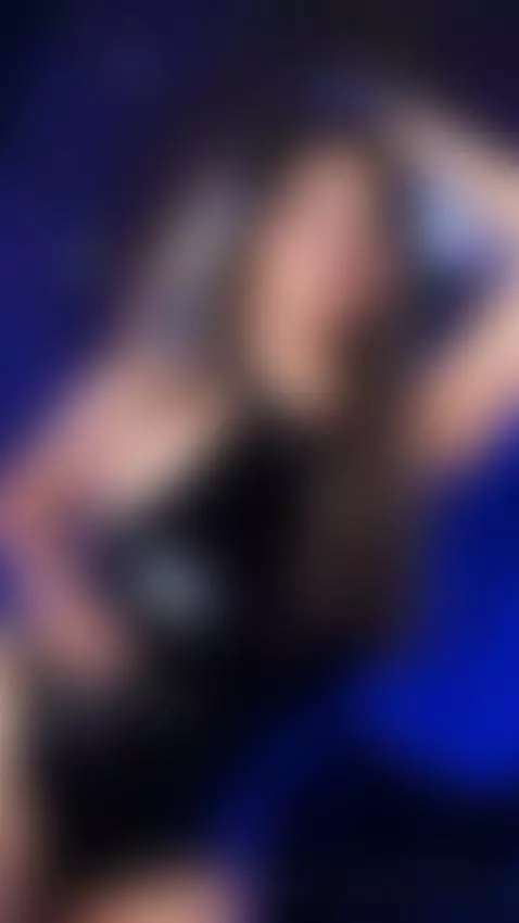 I'm creating a scene so tempting that you shouldn't miss it ... by naomyyrivera