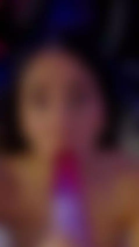 🤭 Tiny frame, wild curls, big temptations. 🔗💖 by coraline-skinny