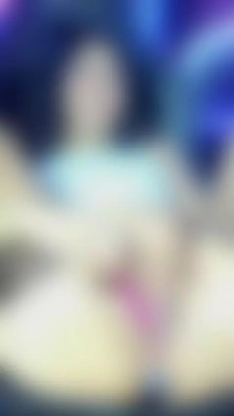 🔥 Delicate on the outside, intense on the inside by coraline-skinny