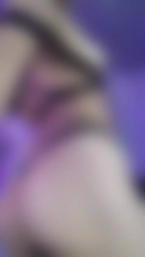 Hello, come see me. by miafischer