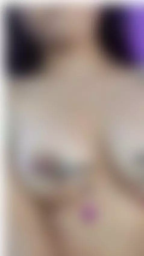 I hope you see me by miafischer