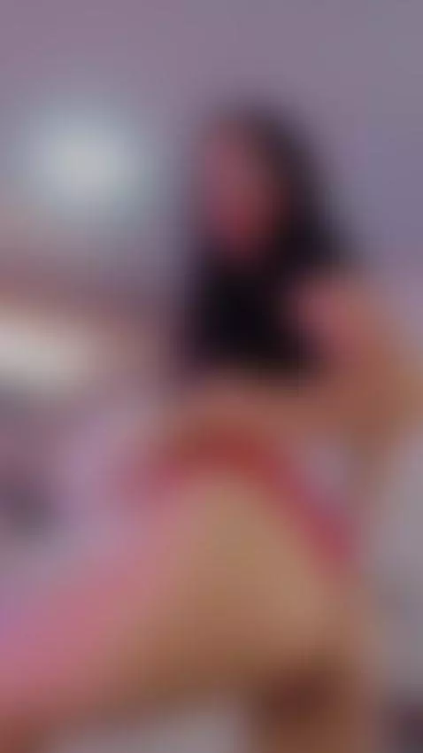 Come and follow my content by miafischer