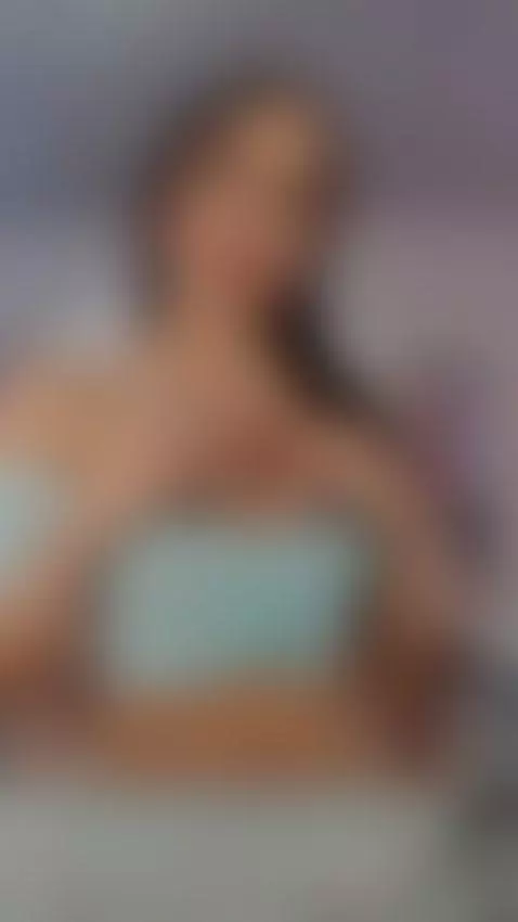 Come see my line, come see me by miafischer