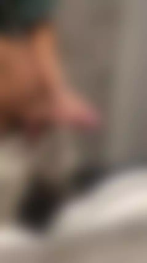 quien me ayuda?🥵🥵🤤 by juanyr