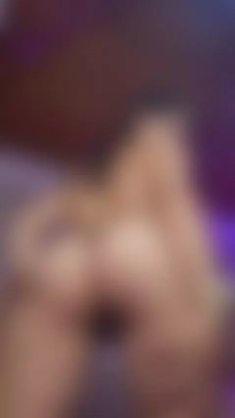 Causing with each curve, semi dressed, playing to turn on yo... by candykissx