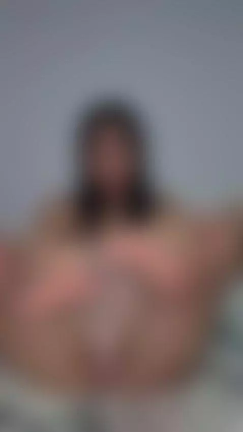 creamy massage on my feet by candykissx