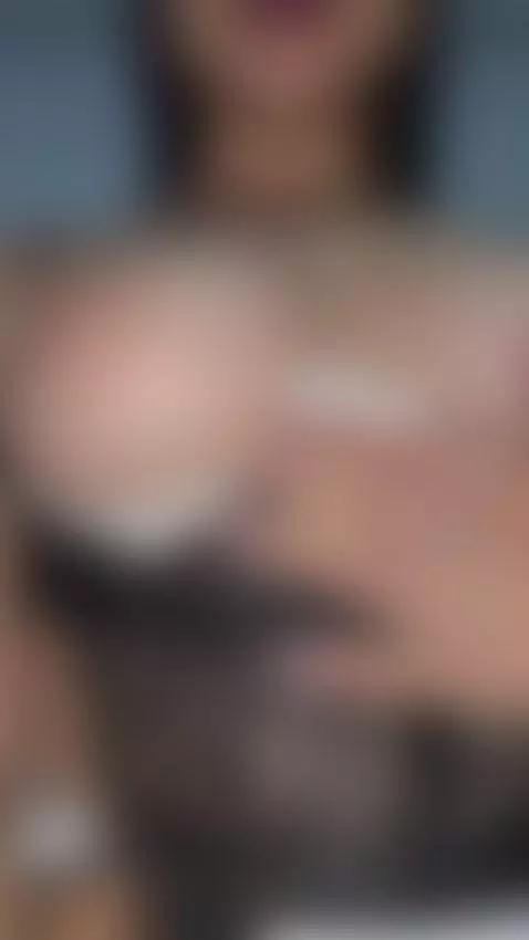 sexy maid shows you her pussy by candykissx