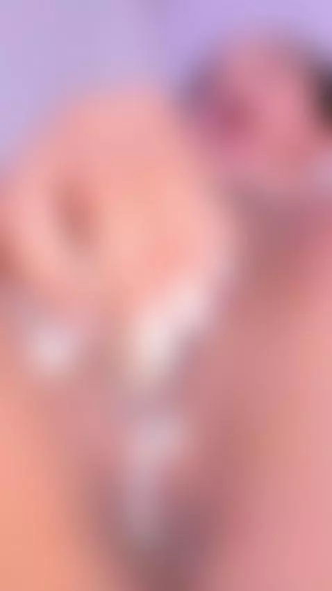 fuck pussy🍑🫦👅💧😈 by meganrouussee