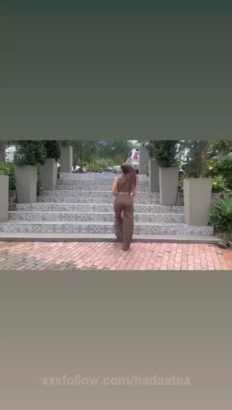 Would you like to live with me in private?
✨ Only you and me... by hadaatea