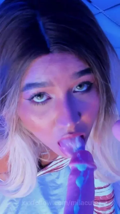 Full me with your creamy cum please by miiacute