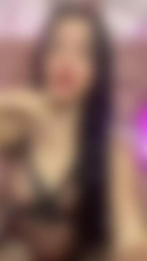 I know that you wanna see more 😋 by melodyysweet