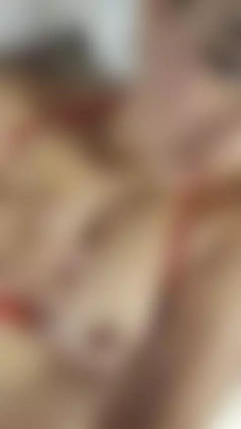 Playing with my Boobs 🍒 by submissivealix