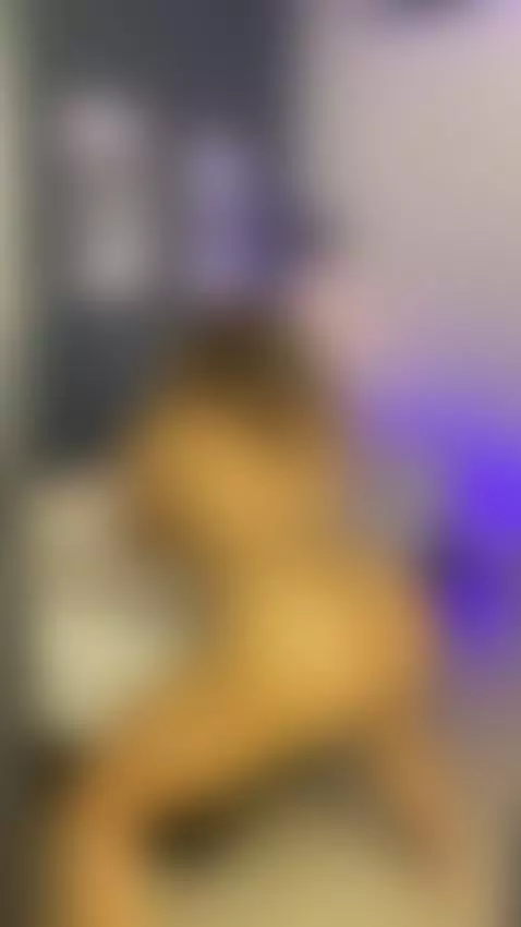 how delicious that ass bounces? by eva-queenx