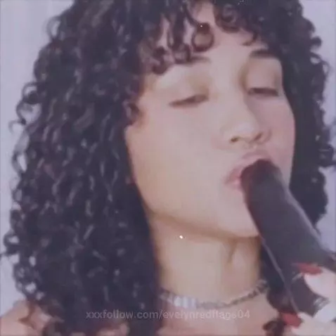 Smoking and sucking: double pleasure with my black toy by evelynredflags04