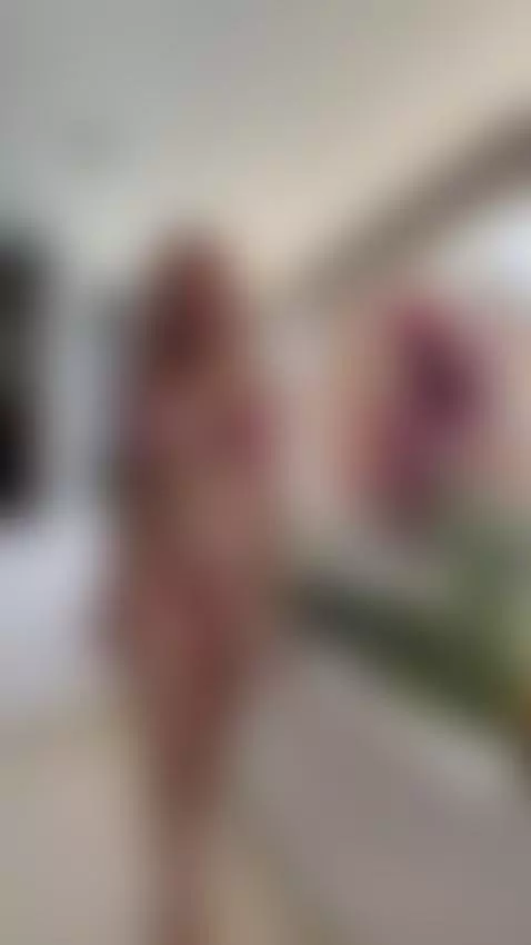 Pink 🩷 by krispeachie