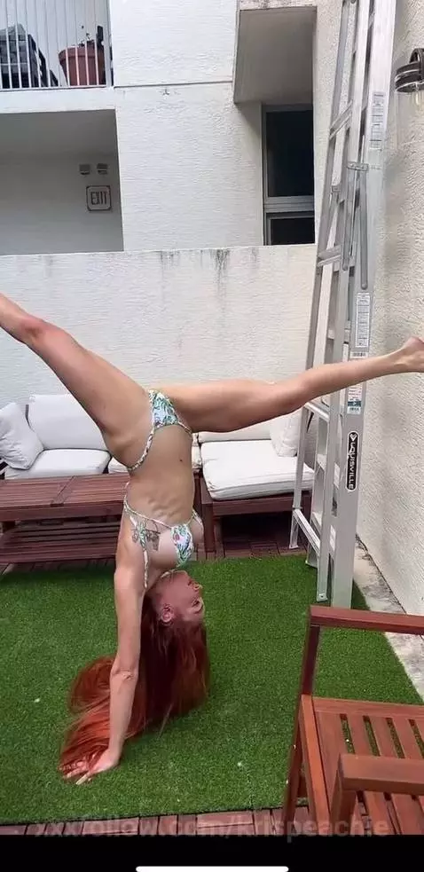 aceibatics time !! by krispeachie