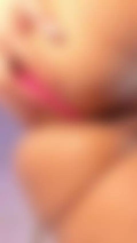 Sorprise 🔥 by hillaryuckerman