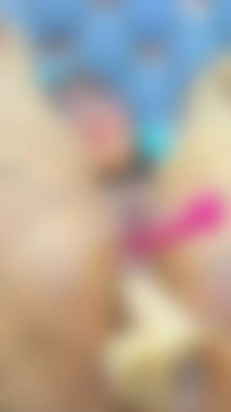 I fuck both my holes by julliettepretty