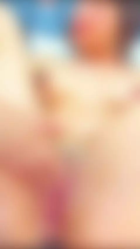 Rubbing my pussy to come💦 by julliettepretty