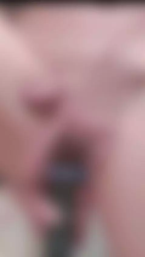 latina, blonde by ammydurand