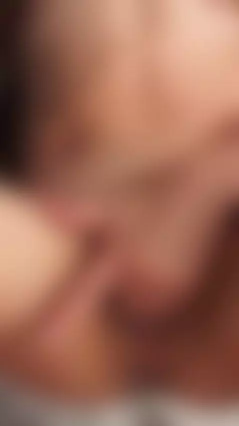 Inserting my fingers into her hard pussy 👉🏻🫦💦 by ammydurand