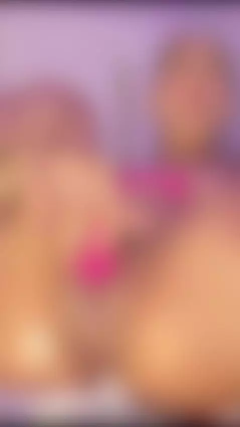 Masturbating my pussy🔥 by meghanstonne