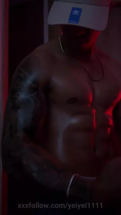 #latino #muscle #onlyfans #hot by yeiyei1111