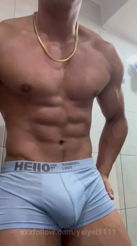 you like my muscle ? by yeiyei1111