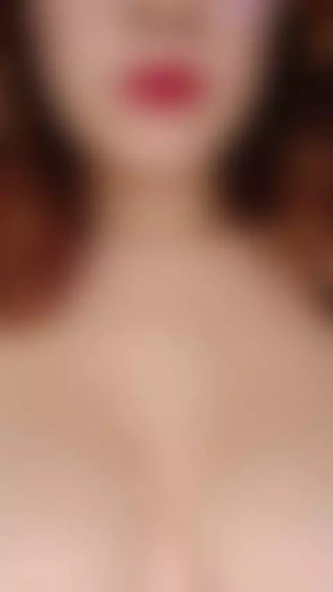 good morning  


CarolinneOwens.cammodels.com by carolinneowens