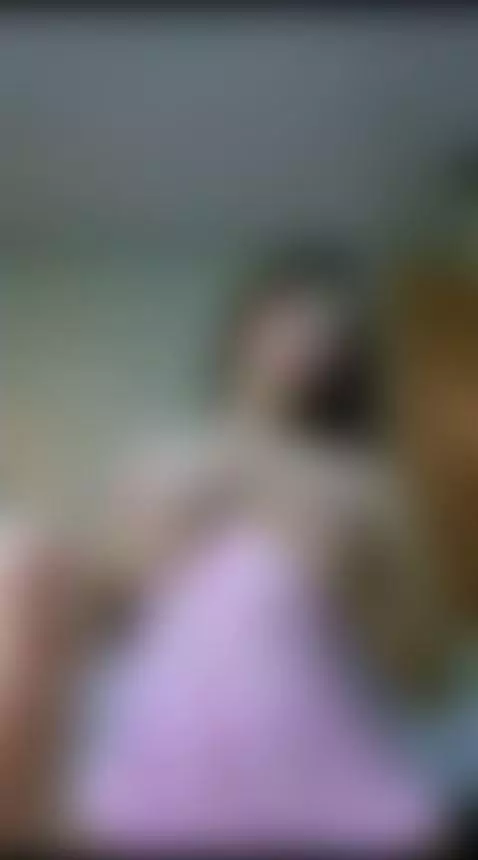 19, latina, 18 by isabellaheist