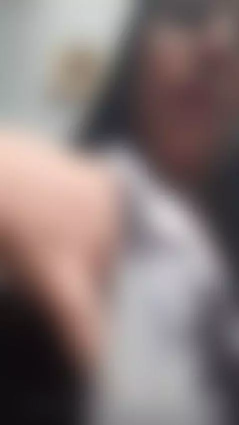 Video by emmabekerrrr