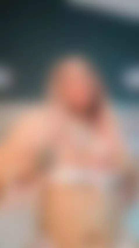 sexy school gril ready to have fun 🍑
https://camsoda.com/aga... by ariapeach