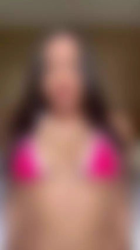 My tits didn't want to stay still today... So I let them bou... by arielsky69