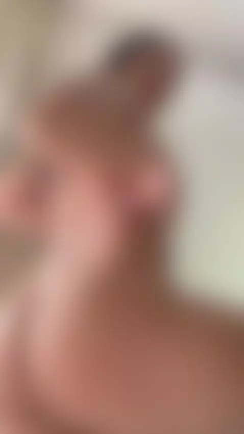 Lick or fuck 😈? by arielsky69