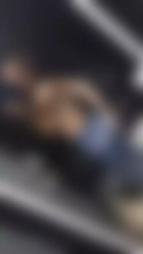 entrain with me? by saritavega