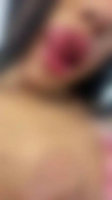 My mouth is hungry… for you.👅🍆💦 by valerylayne