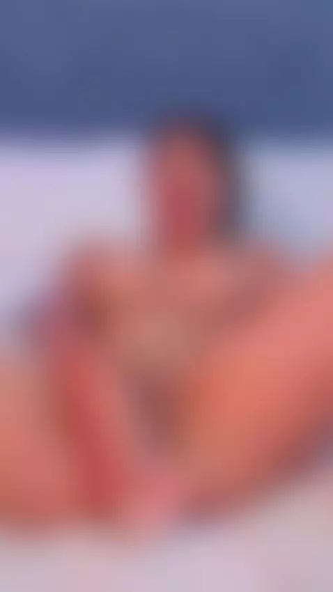 Every glance from me is a sweet invitation by valerylayne