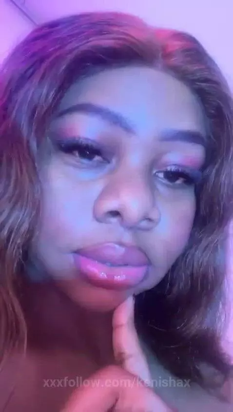 Damn baby… you have that look that makes me🔥🔥 by kenishax