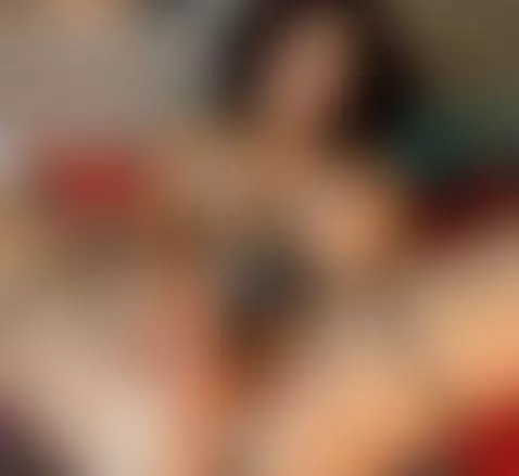 How delicious this dildo is, it has me hot 🥵🍆💦 by zoe-s