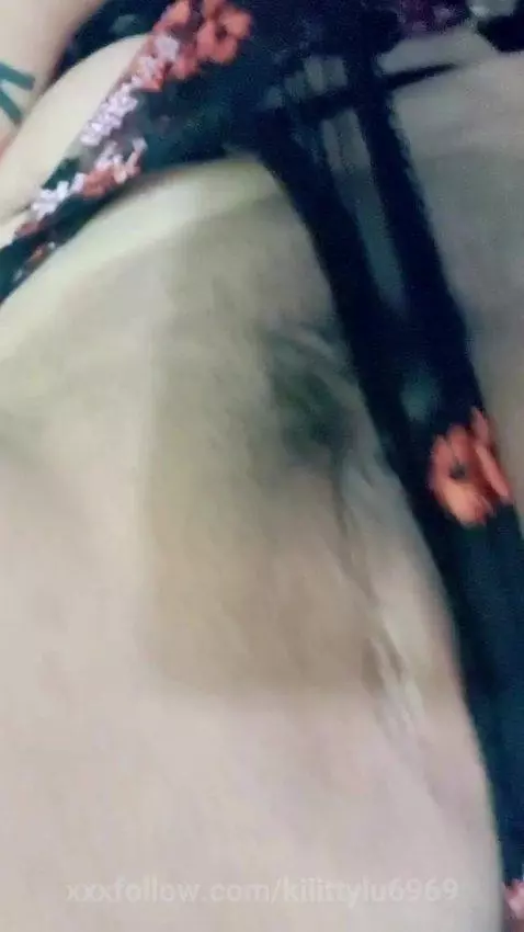 Is it pushed aside or removed? Please help me!  https://only... by kiiittylu6969