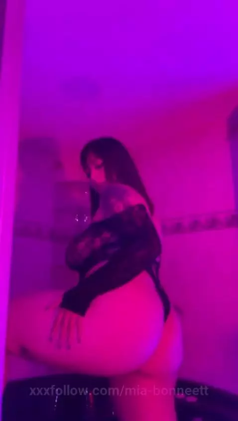 spank me so hard🔥🔥🔥🔥🔥🔥🔥🔥🔥 by mia-bonneett