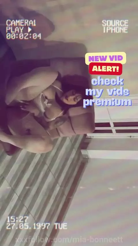 Don't be left wanting, subscribe now and enjoy my naughtiest... by mia-bonneett