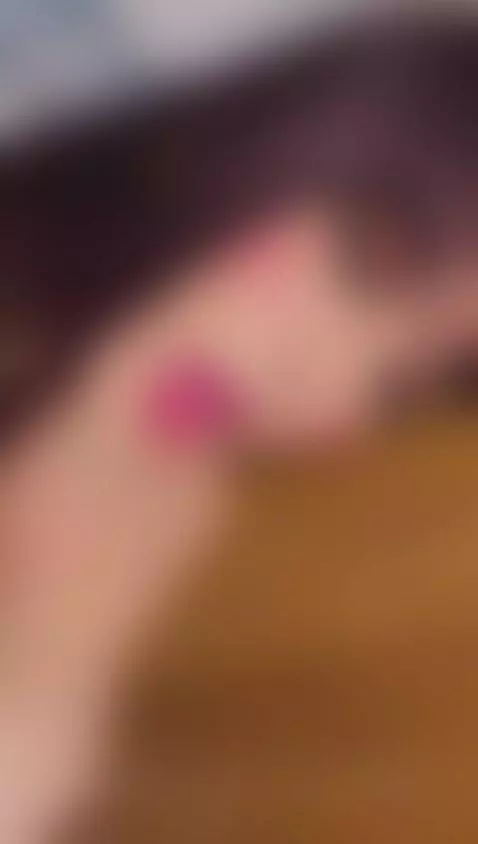 WHAT U WANNA PUT IN MY MOUTH?💦🥵🥵 by mia-bonneett