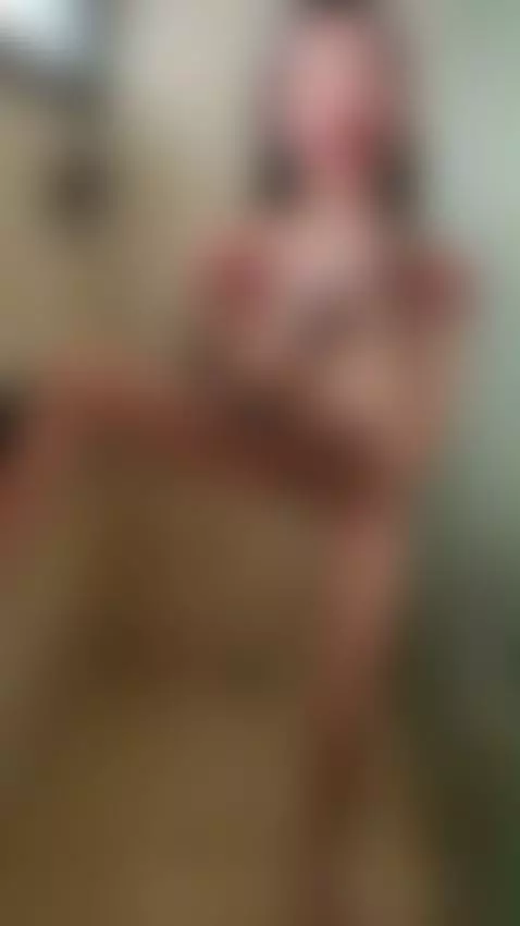 I have a video that will make you hard 🔥 visit my blue page by tammytayl0r