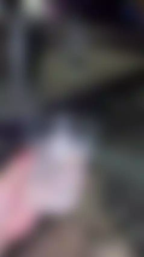 Your hands, on my body, please? by amairanirod