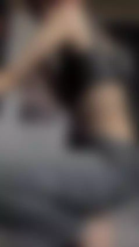 practicing to give you sit-ups by morganax19